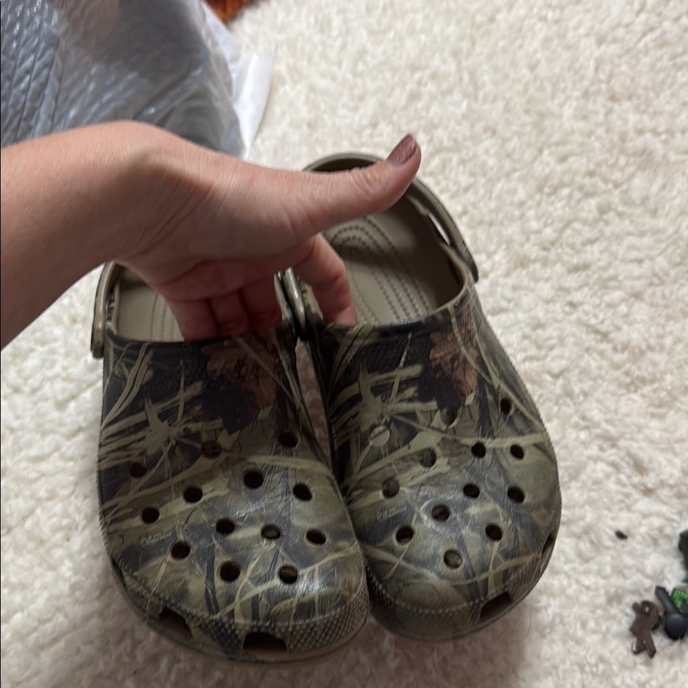 CROCS Green and Brown Water Shoes with Camouflage Design